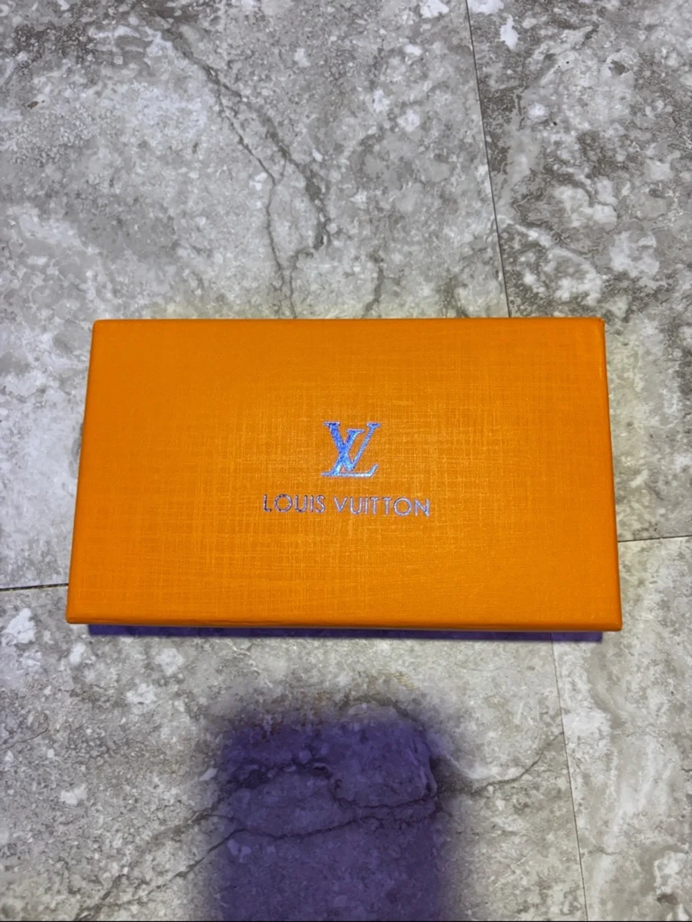 Louis Vuitton White and Blue Damier Azur Key Pouch with Gold Hardware - Picture 6 of 6